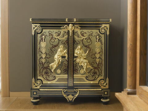 Armoire commandée pour le Salon des concerts des Tuileries