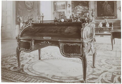 Secrétaire à cylindre du Cabinet Intérieur de Louis XV à Versailles, image 7/14