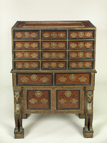 Cabinet indo-portugais, image 5/11