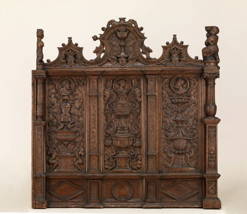 Fragment de boiserie ou de mobilier liturgique provenant d'Arnay-le-Duc ?