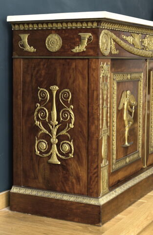 Commode à deux vantaux, image 3/7