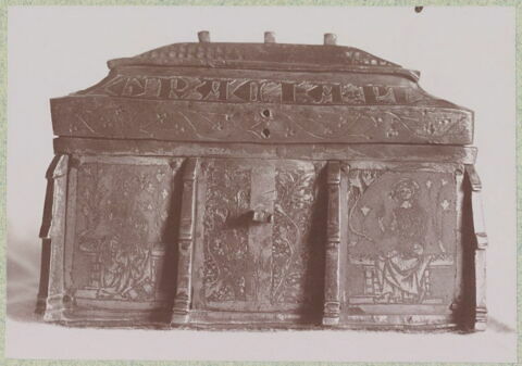Boîte aux saintes huiles (?), image 15/15
