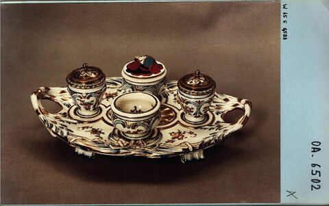 Ecritoire à quatre récipients et un plateau, image 9/17