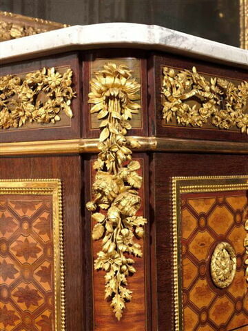 Commode de la Chambre de Marie-Antoinette à Marly, image 6/12