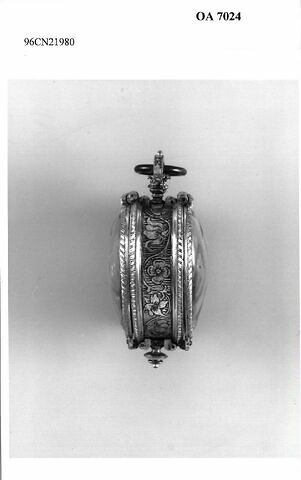 Montre en forme de coeur, image 7/9