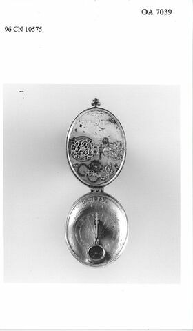 Montre ovale, image 4/9