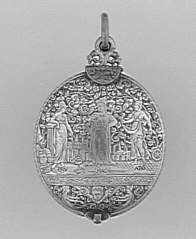 Montre ovale, image 9/9