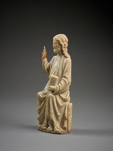 Figure d'applique : Christ assis, bénissant, image 2/5