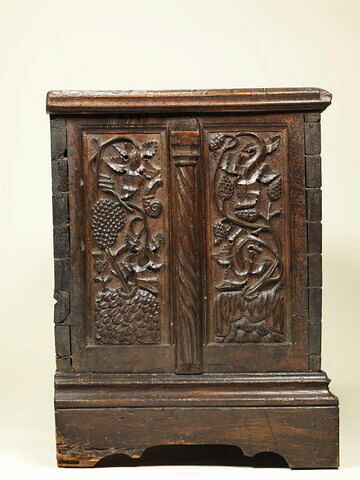 Coffre à décor végétal, image 11/15