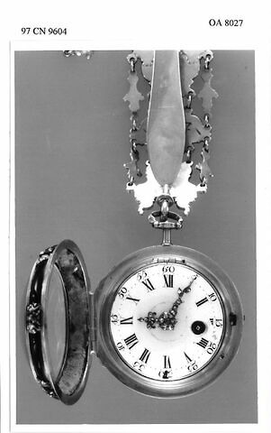 Montre ronde assortie d'une châtelaine, image 4/10