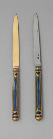 Paire de couteaux à dessert, image 2/7