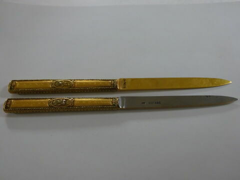 Paire de couteaux à dessert, image 4/5
