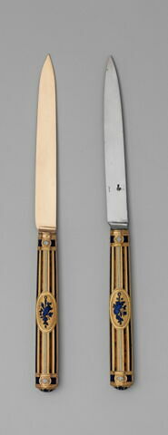 Paire de couteaux à dessert, image 2/6