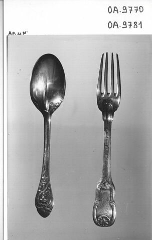 Cuiller de table, image 3/3