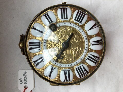 Montre de forme 