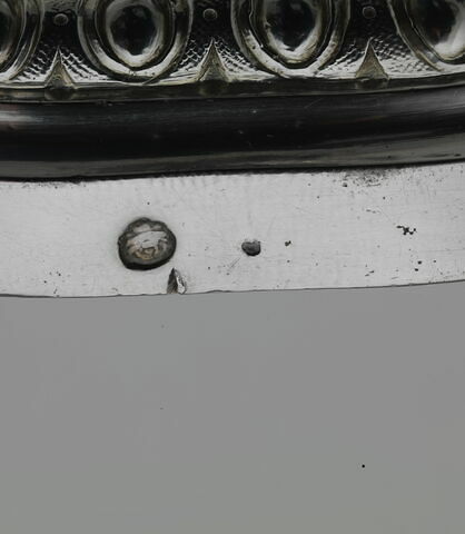 Flambeau d'une paire (OA 10368 2), image 4/9
