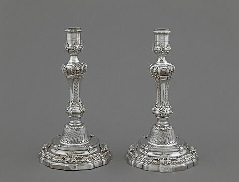 Flambeau d'une paire (OA 10369 2)