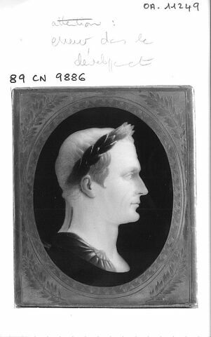 Plaque représentant Jules César, image 2/3