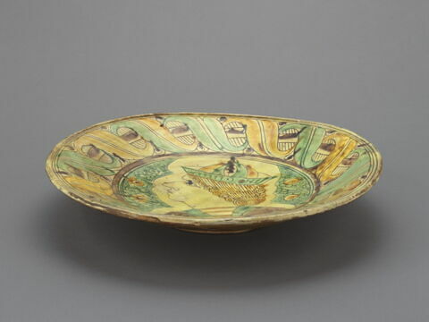 Plat d'apparat : buste masculin, image 4/6