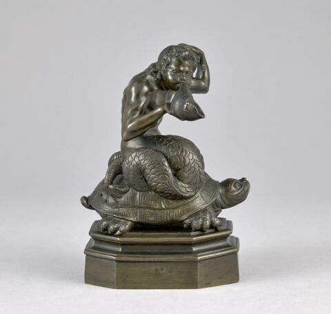 Statuette : Triton chevauchant une tortue, image 2/9