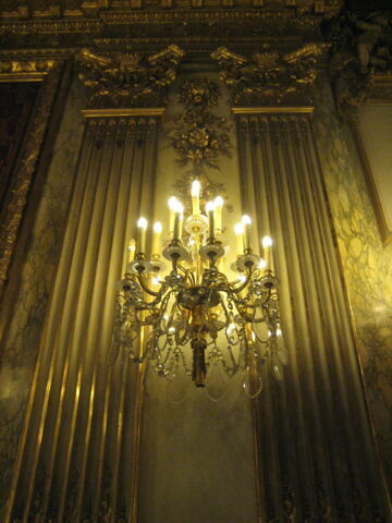 Bras à 24 lumières.
