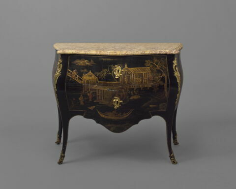 Petite commode