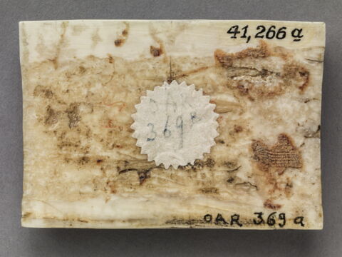 Plaquette faisant partie d'un groupe de deux : Apôtres, image 2/3