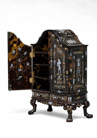 Cabinet, image 3/4