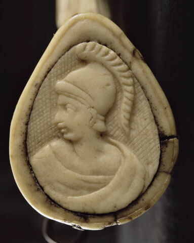 Poire à poudre : La Paix mettant le feu aux armes / Neptune (ou Allégorie de la Navigation ?), image 7/7