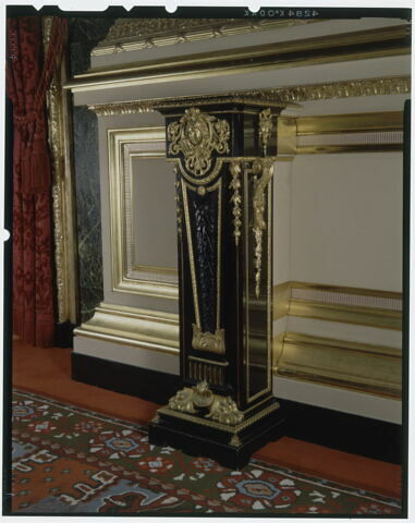 Gaine de style Louis XIV