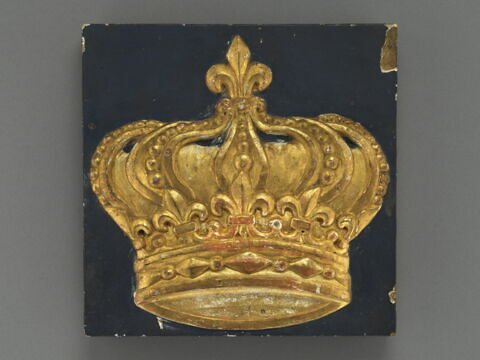 Carreau carré : Couronne royale fleurdelysée