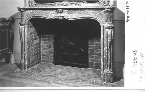 Cheminée en marbre, image 2/2