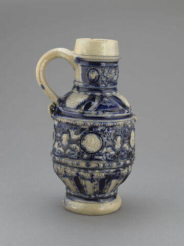 Cruche : médaillons, image 4/5