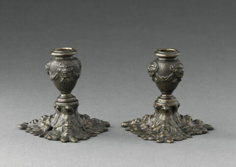 Chandelier, image 3/3