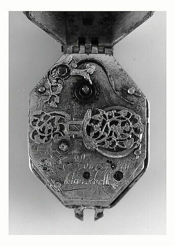 Montre octogonale, image 7/9