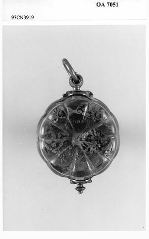 Montre ronde polylobée, image 6/10