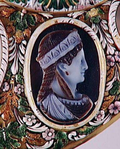 Coupe ovale en sardoine, image 11/16