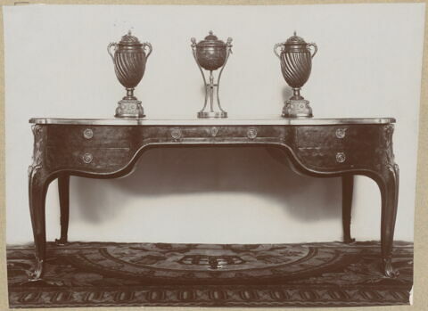 Vase couvert, d'une paire (avec OA 5185 2), image 2/4
