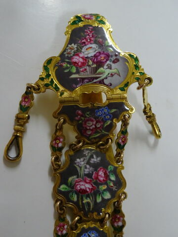 Montre avec une Châtelaine, image 2/6