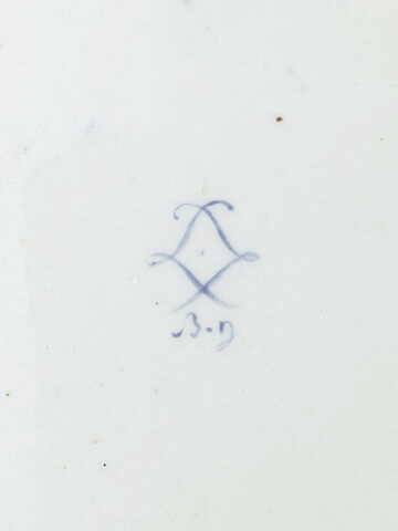 Assiette creuse, d'une série de douze (R 700 à 711), image 4/4