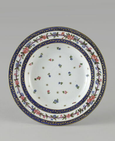 Assiette creuse, d'une série de douze (R 700 à 711), image 4/4
