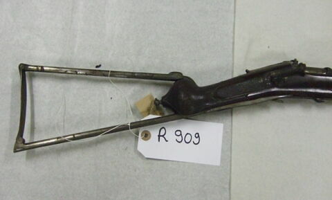 Carabine de chasse à crosse articulée