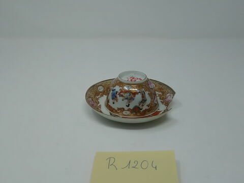Tasse et soucoupe d'un service à thé et à café de dix pièces (R 1198 à 1207), image 6/11