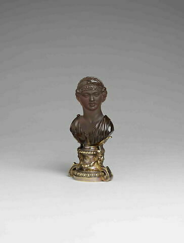Buste de femme
