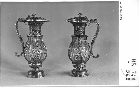 Burette de la chapelle du trésor de l'ordre du Saint-Esprit, d'une paire (MR 548), image 4/6