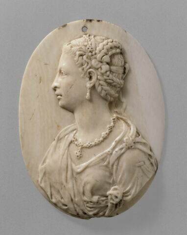 Ippolita Gonzaga, image 2/2