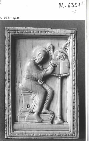 Quatre plaques : les quatre évangélistes et leurs symboles., image 9/12