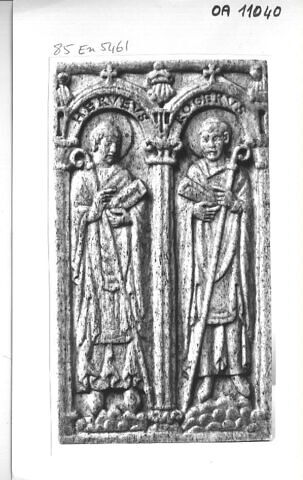Plaque de reliure : deux évêques de Beauvais : Hervé (987-998) et Roger (mort en 1016 ou 1022), fils d'Eudes Ier de Champagne et de Blois, chancelier du roi, image 6/6
