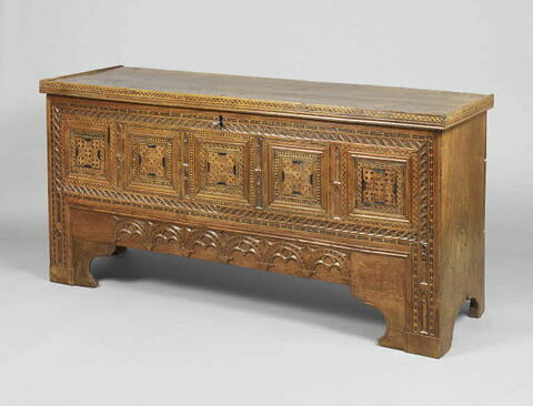 Coffre à décor de marqueterie, image 5/15