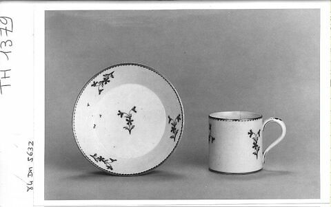 Tasse et soucoupe, image 6/7